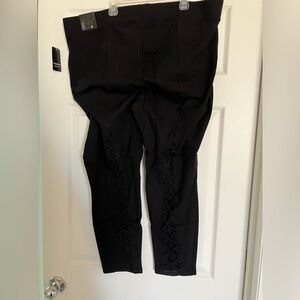 NWT Torrid Size 4 Lace Up Lattice Black Leggings